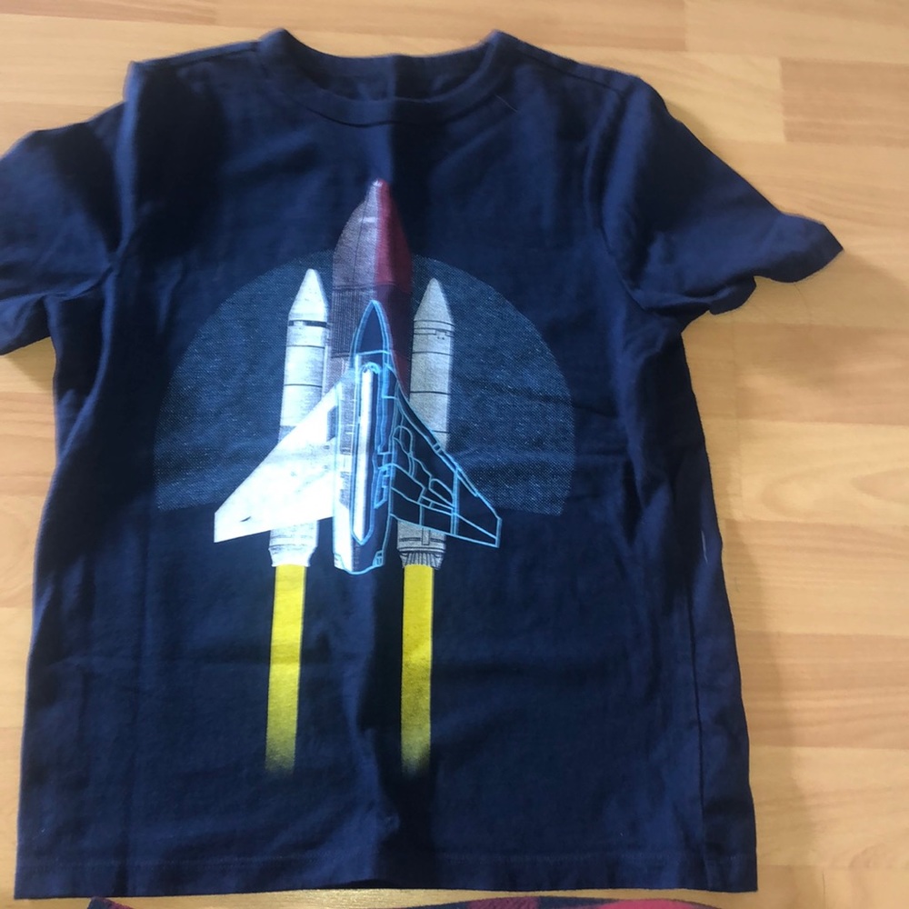 Kids rocket shirt